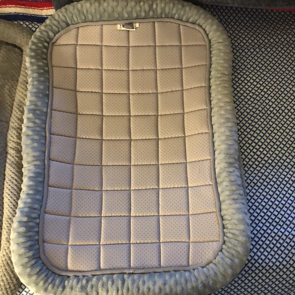 Top Paw Deluxe Crate Pad–NWT